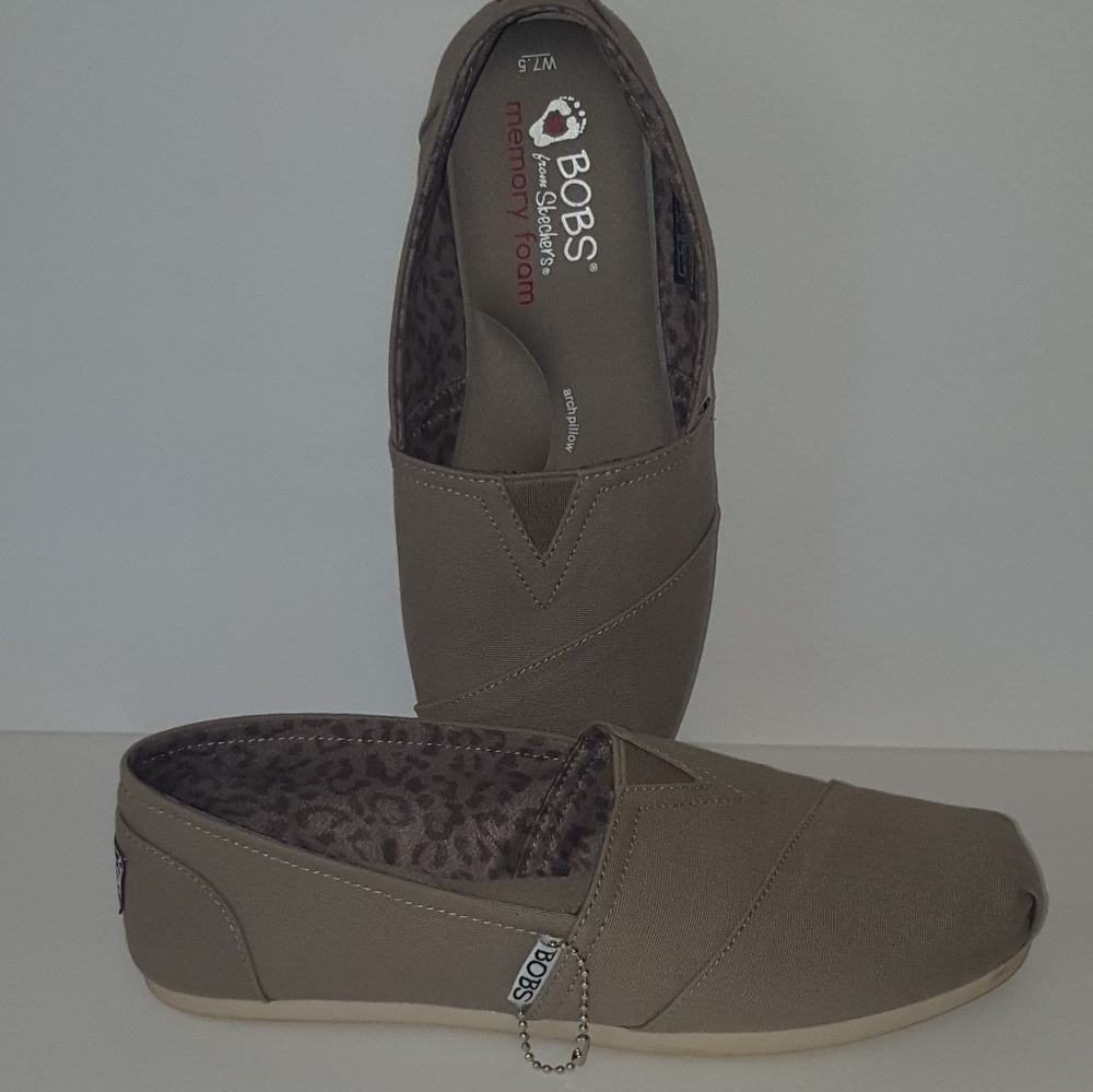 Bobs by sketcher, tan flats 7.5 with memory foam